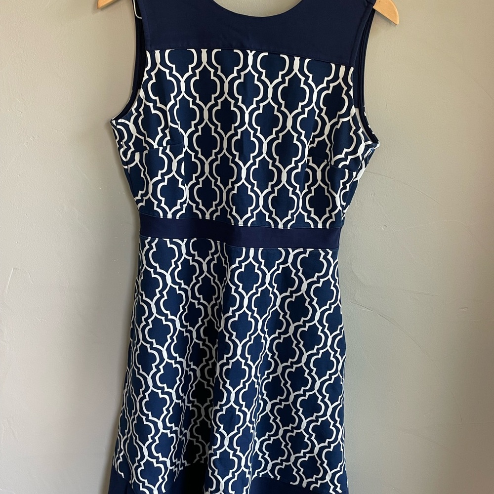 Land’s End Navy and White Geometric Sleeveless Dress